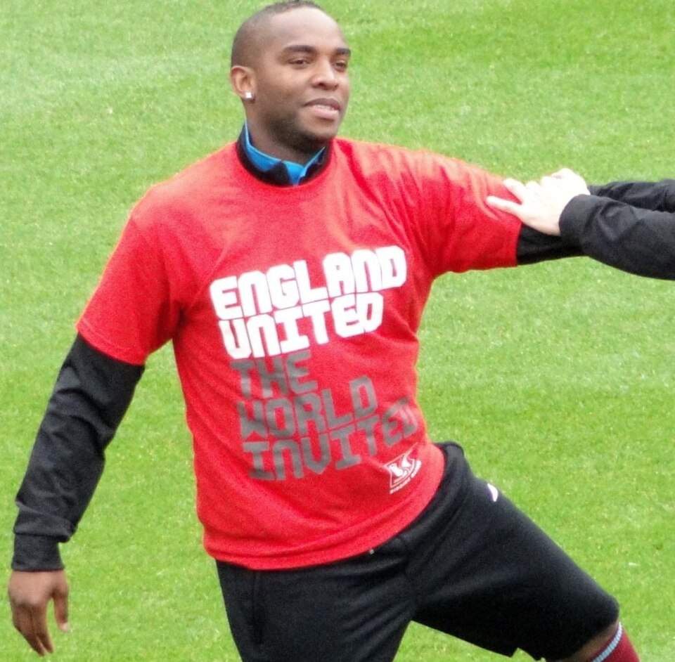 Benni McCarthy, UEFA Champions League winner